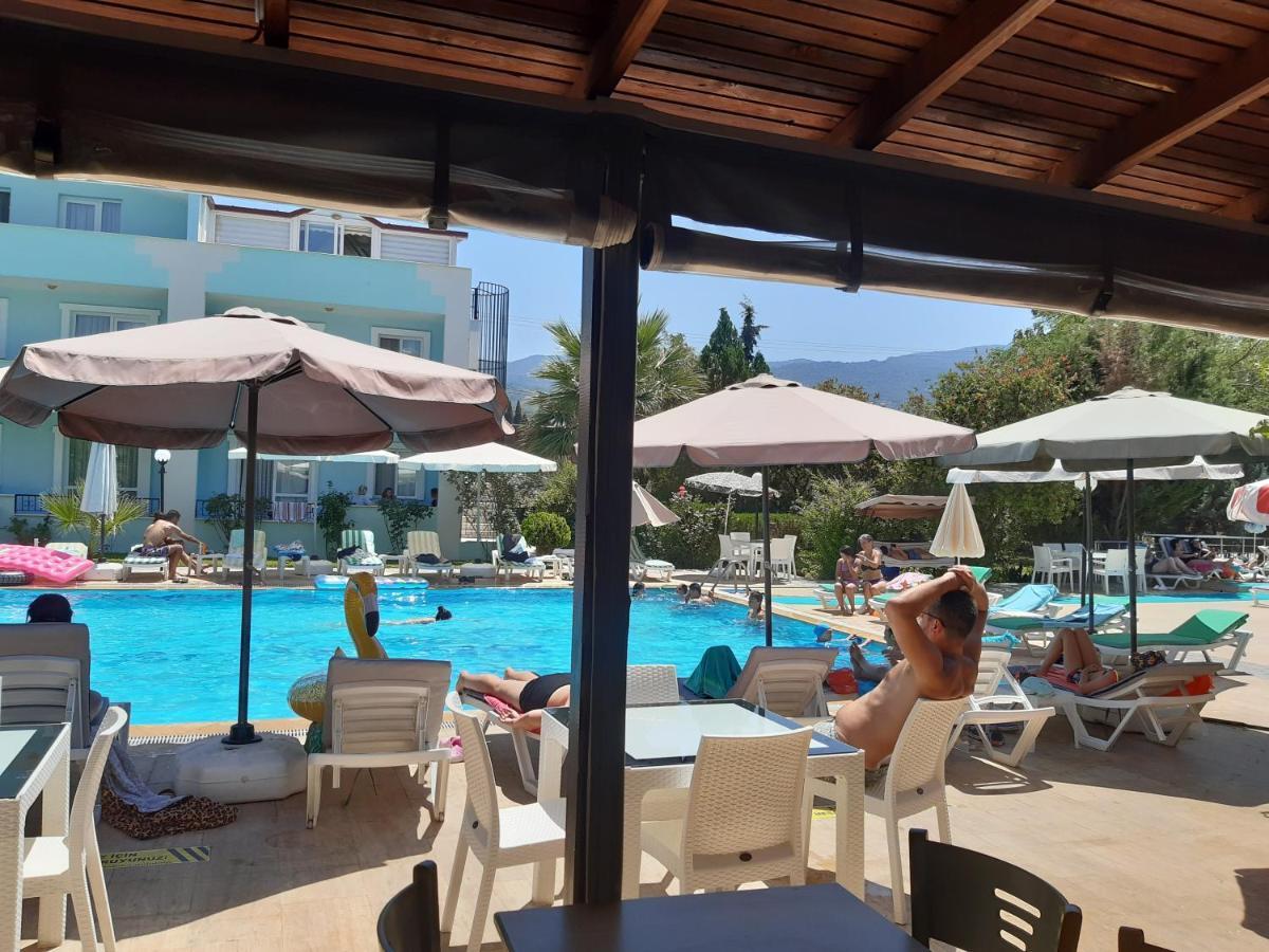Melodi Club Apart Davutlar Bagian luar foto
