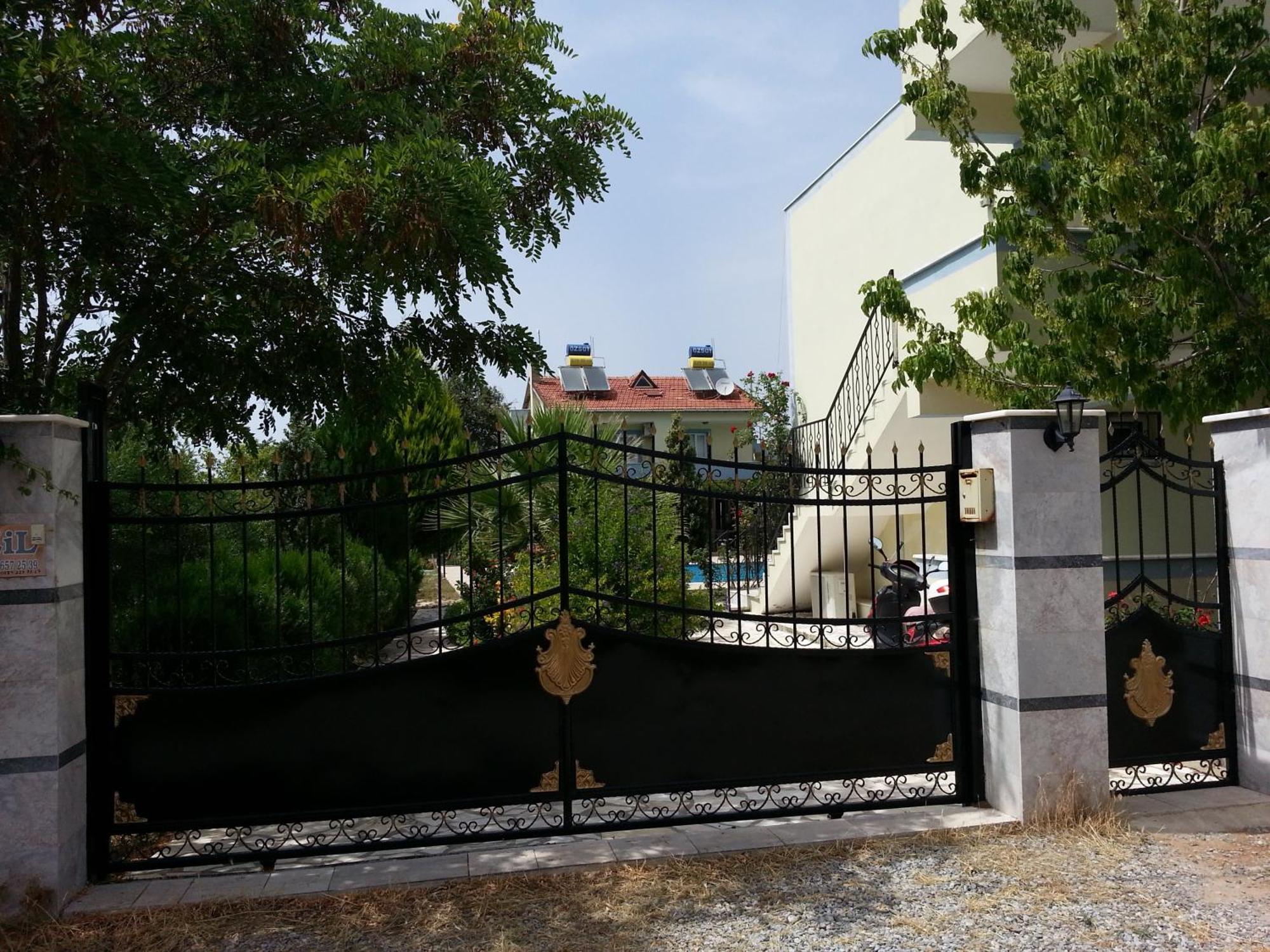 Melodi Club Apart Davutlar Bagian luar foto