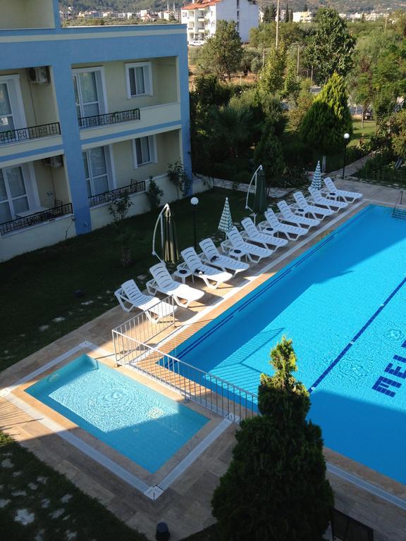 Melodi Club Apart Davutlar Bagian luar foto
