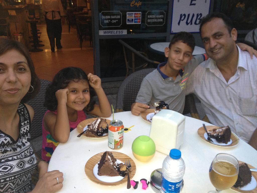 Melodi Club Apart Davutlar Bagian luar foto