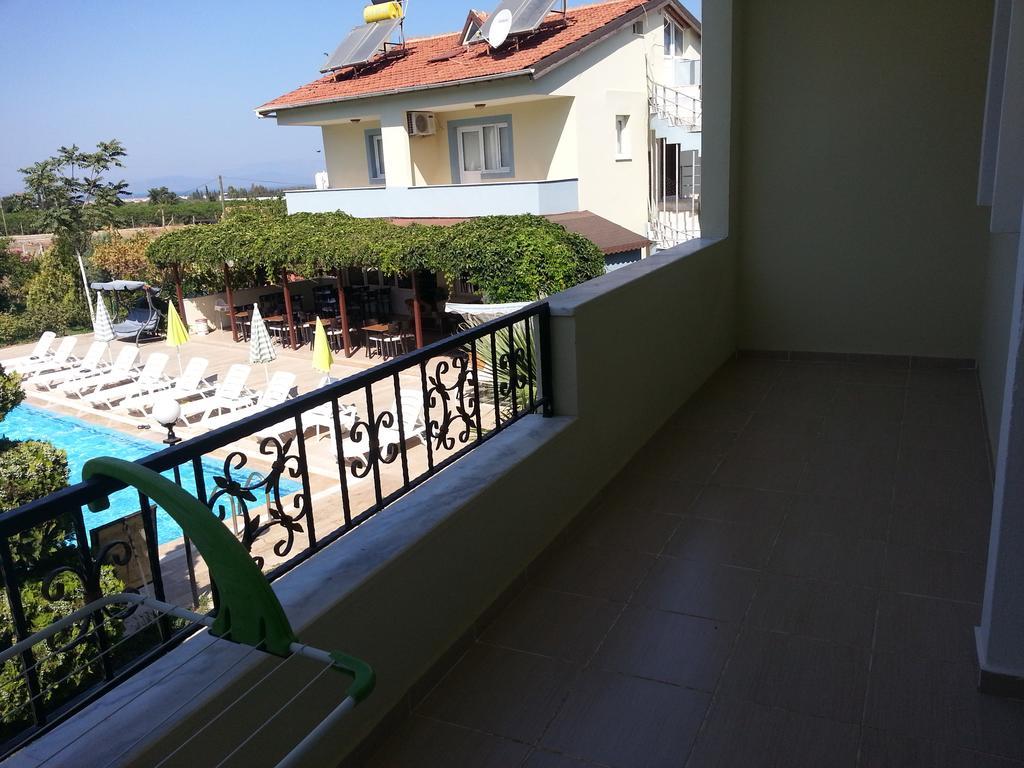 Melodi Club Apart Davutlar Bagian luar foto